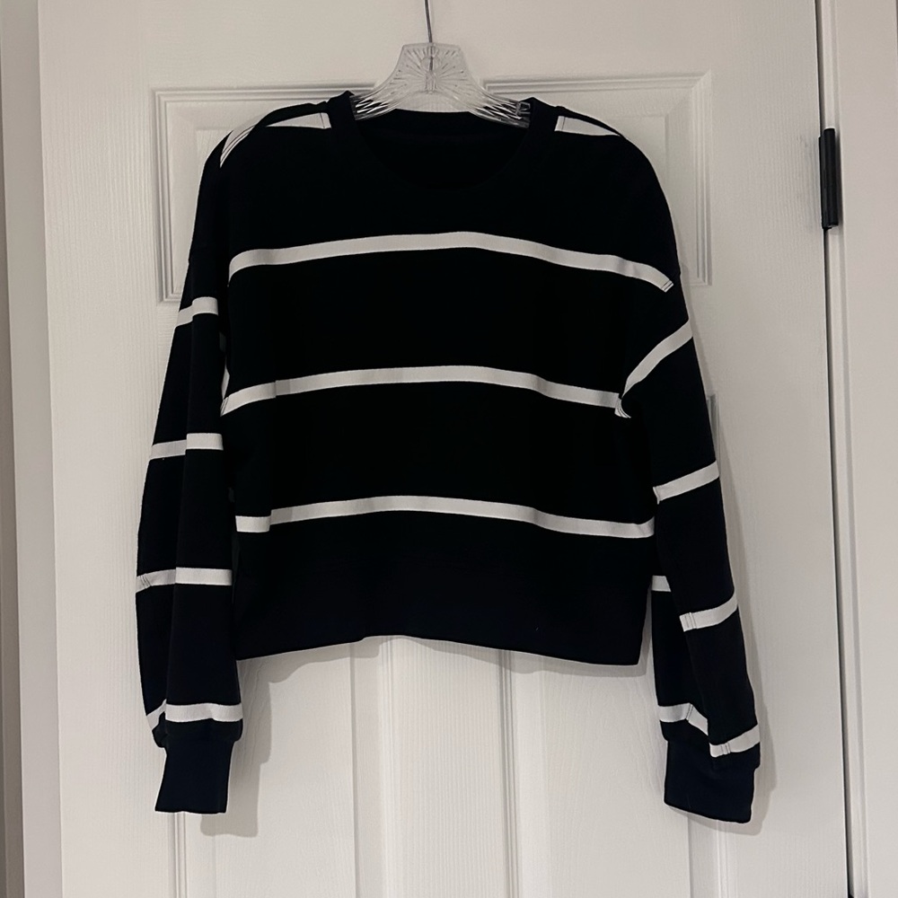 Lululemon Sweatshirt